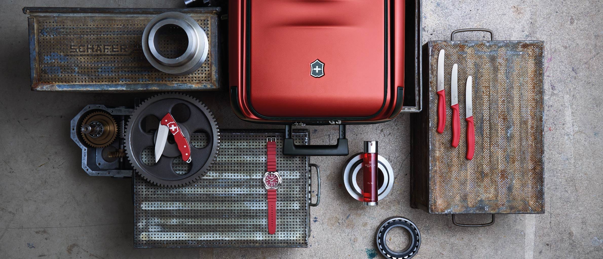 VICTORINOX